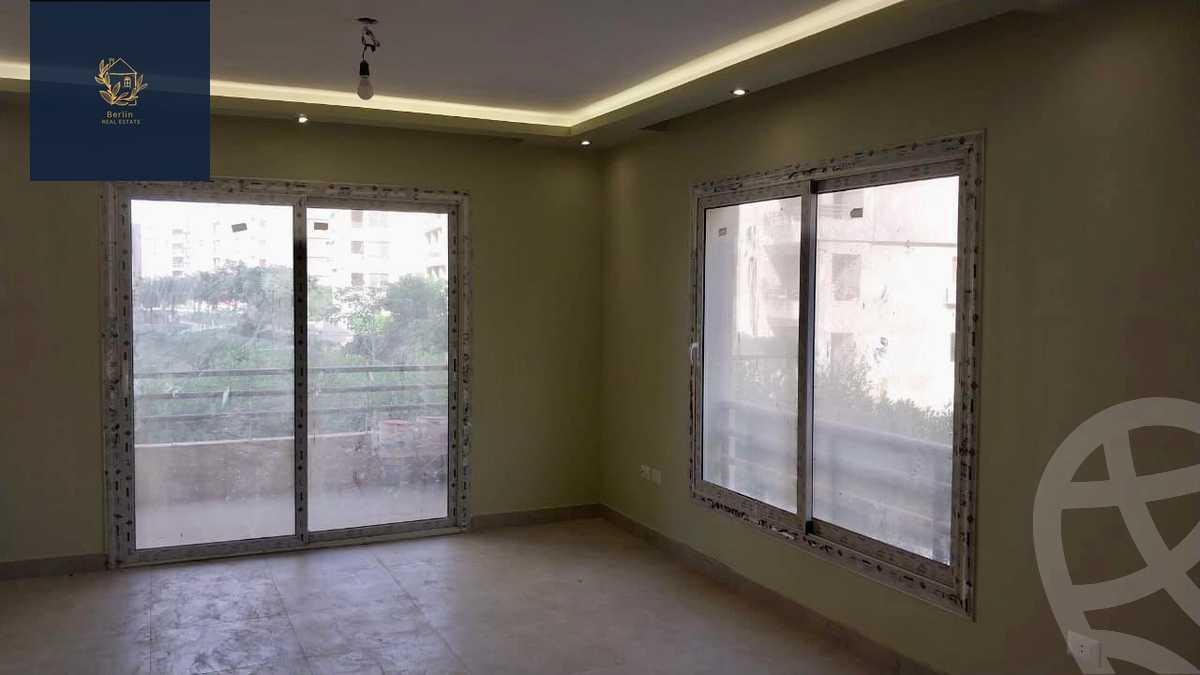 https://aqarmap.com.eg/en/listing/4275566-for-rent-cairo-new-cairo-compounds-the-square