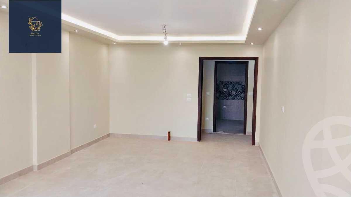 https://aqarmap.com.eg/en/listing/4275566-for-rent-cairo-new-cairo-compounds-the-square