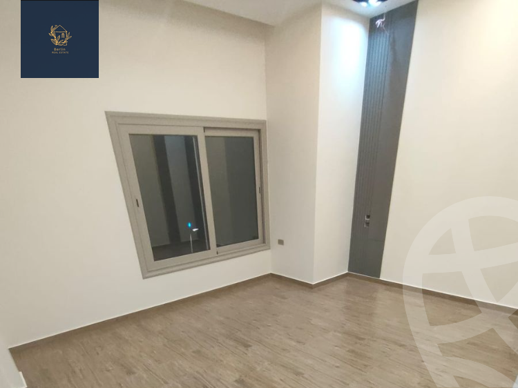 https://aqarmap.com.eg/en/listing/4275564-for-rent-cairo-new-cairo-compounds-galleria-moon-valley