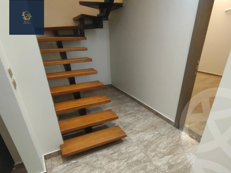 https://aqarmap.com.eg/en/listing/4275564-for-rent-cairo-new-cairo-compounds-galleria-moon-valley