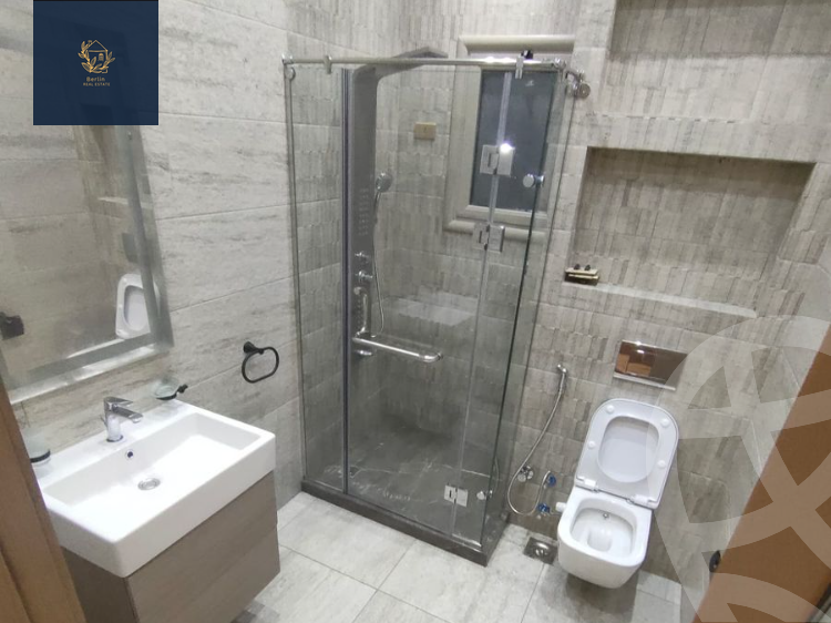 https://aqarmap.com.eg/en/listing/4275564-for-rent-cairo-new-cairo-compounds-galleria-moon-valley