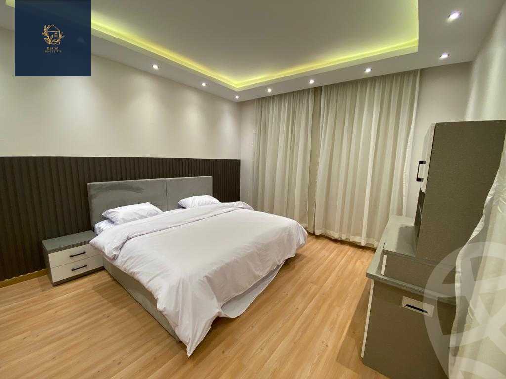 https://aqarmap.com.eg/ar/listing/4671233-for-rent-cairo-new-cairo-compounds-the-villa