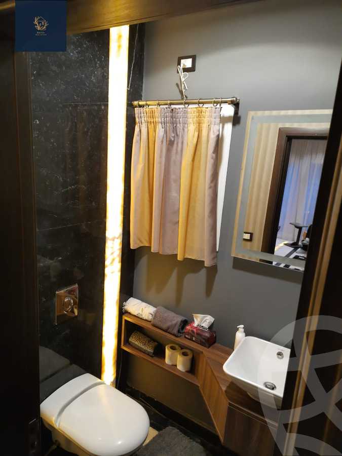 https://aqarmap.com.eg/en/listing/5878639-for-rent-cairo-new-cairo-compounds-hyde-park-centre-ville-hyde-park