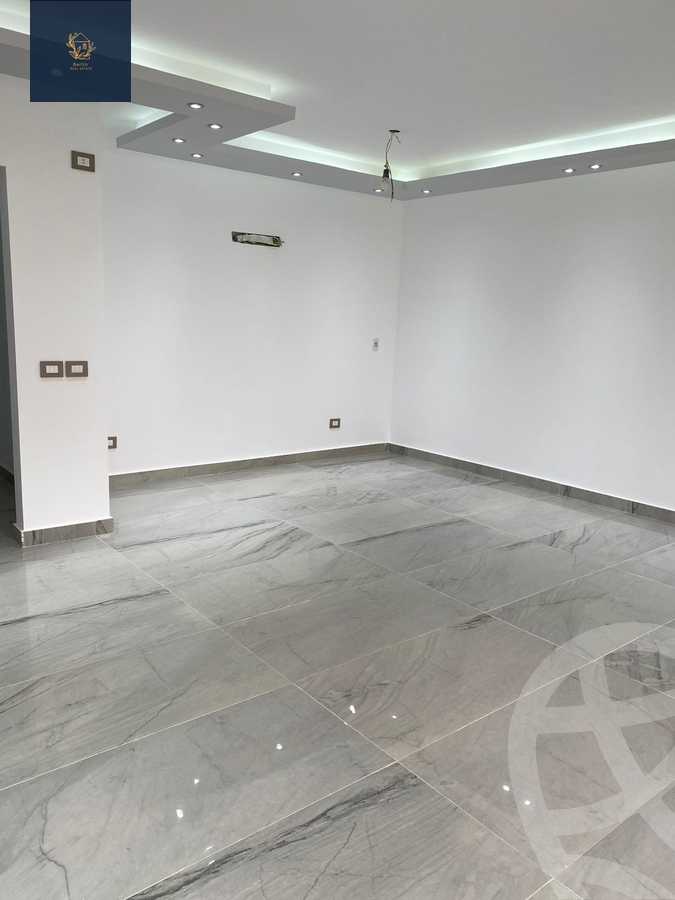 https://aqarmap.com.eg/ar/listing/5878649-for-rent-cairo-new-cairo-compounds-stwn-ryzydns-by-ar-y-llttwyr