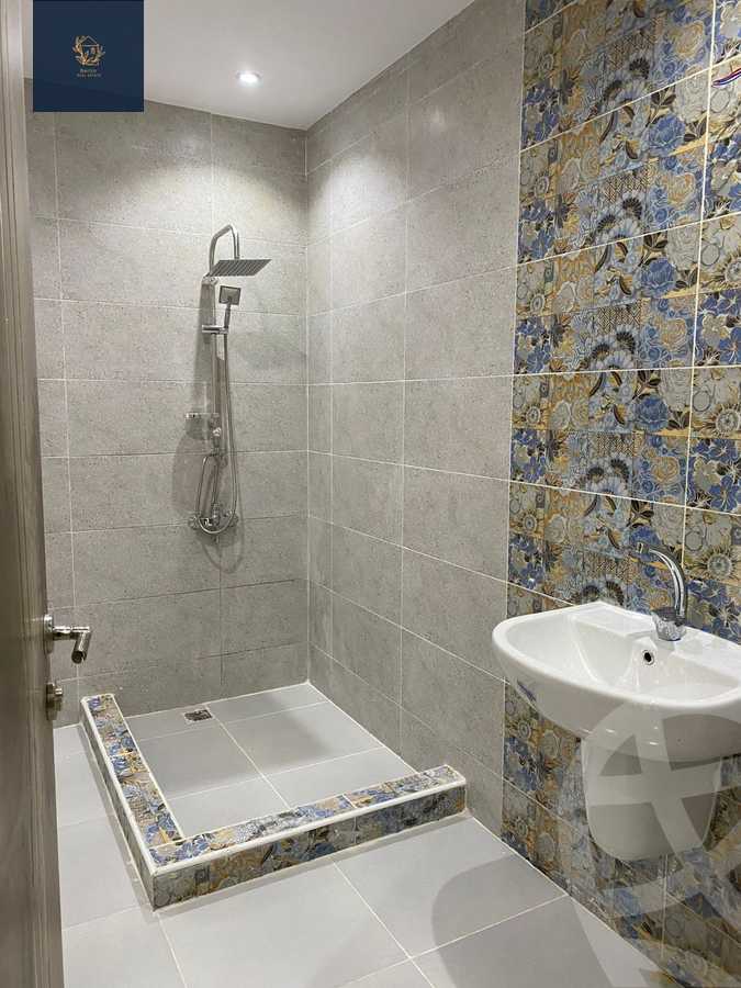 https://aqarmap.com.eg/ar/listing/5878649-for-rent-cairo-new-cairo-compounds-stwn-ryzydns-by-ar-y-llttwyr