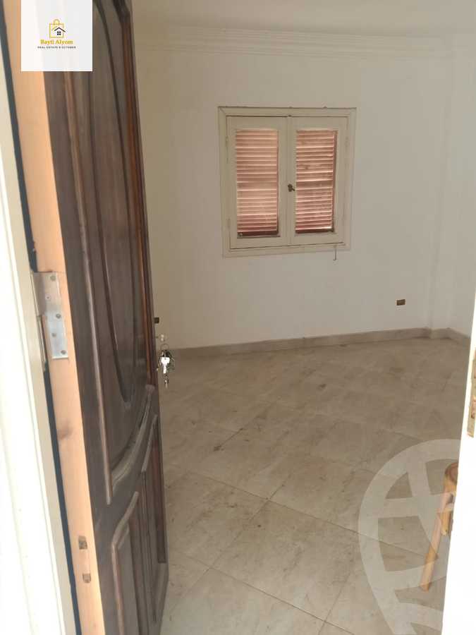 https://aqarmap.com.eg/ar/listing/3923332-for-sale-cairo-6th-of-october-el-ahyaa-neighborhood-6th-street-5-st