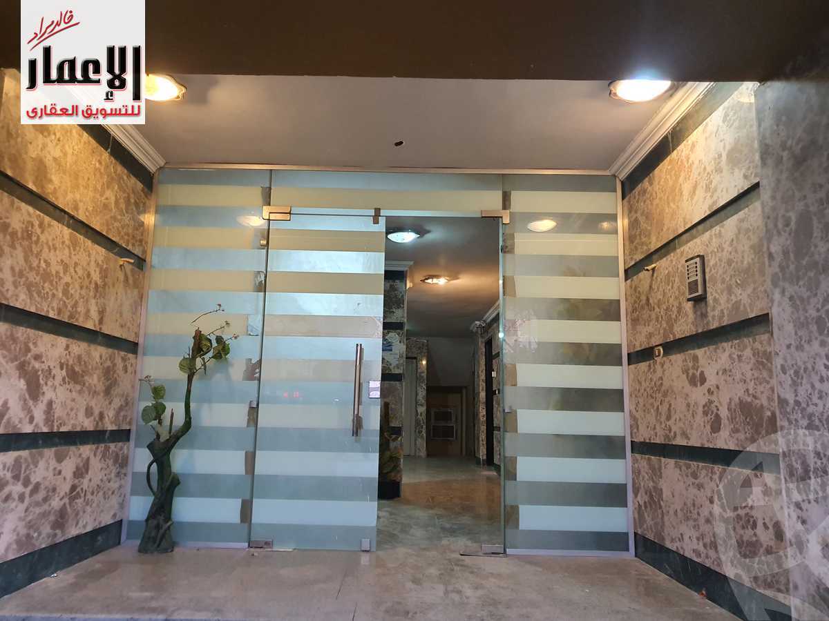 https://aqarmap.com.eg/en/listing/3891882-for-sale-cairo-el-sheikh-zayed-city-compounds-in-sheikh-zayed-el-khamayel
