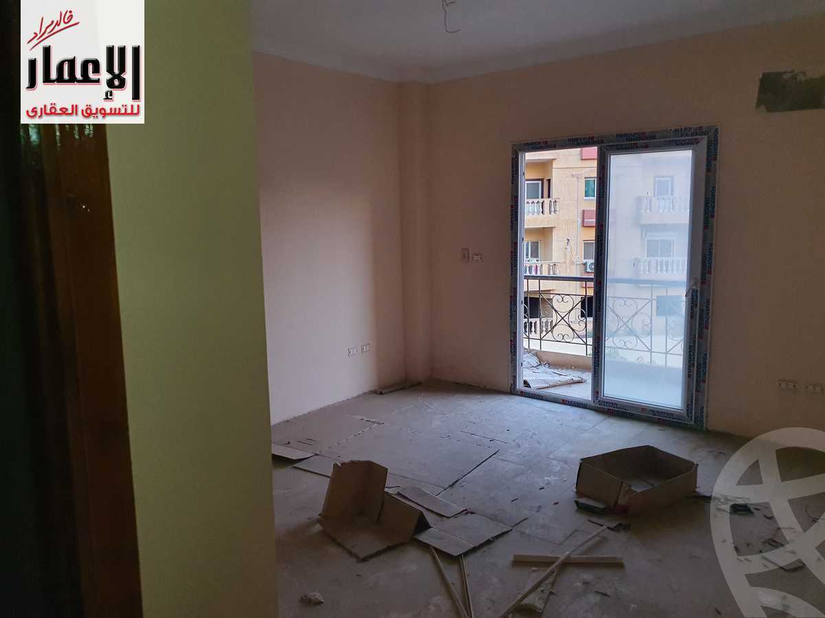 https://aqarmap.com.eg/en/listing/3891882-for-sale-cairo-el-sheikh-zayed-city-compounds-in-sheikh-zayed-el-khamayel