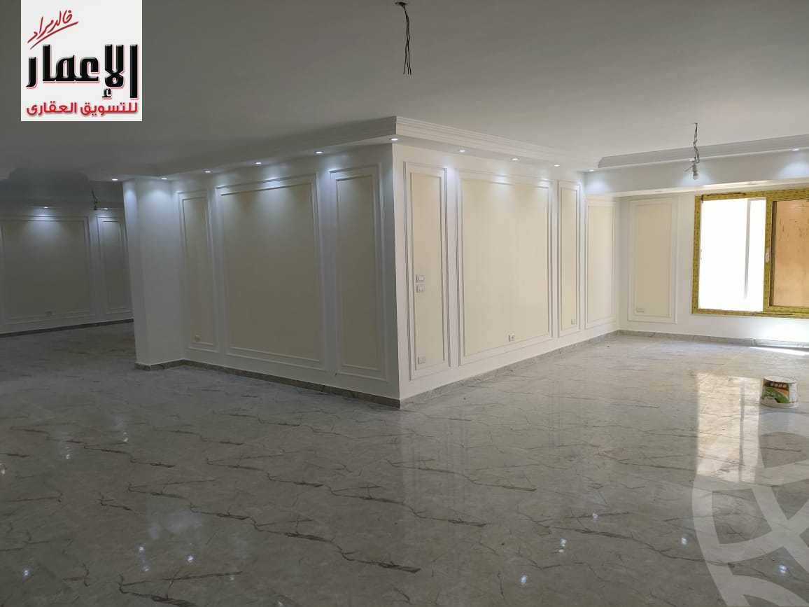 https://aqarmap.com.eg/ar/listing/3898688-for-rent-cairo-el-sheikh-zayed-city-el-hay-elthamen-lhkm