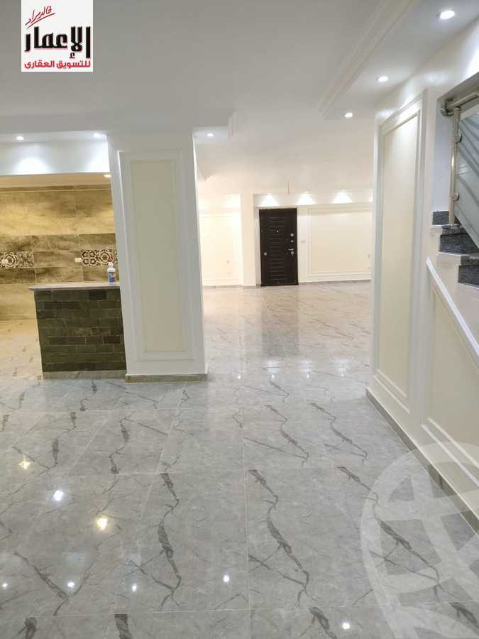 https://aqarmap.com.eg/ar/listing/3898688-for-rent-cairo-el-sheikh-zayed-city-el-hay-elthamen-lhkm