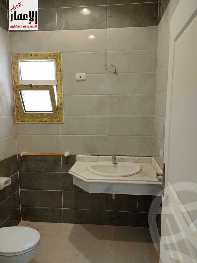 https://aqarmap.com.eg/ar/listing/3898688-for-rent-cairo-el-sheikh-zayed-city-el-hay-elthamen-lhkm