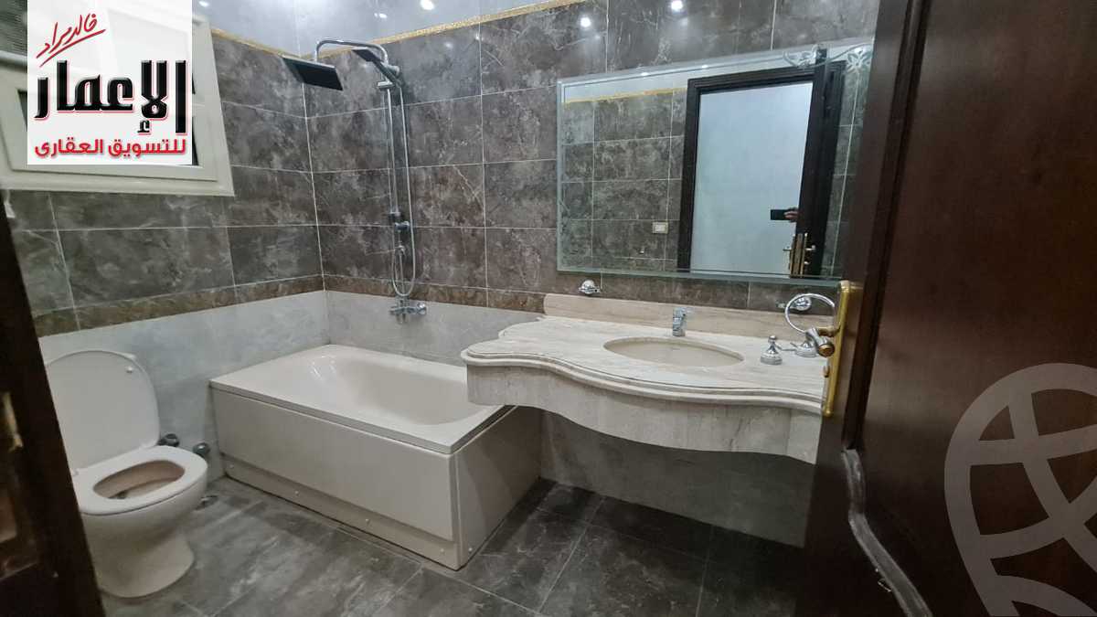 https://aqarmap.com.eg/ar/listing/3903673-for-sale-cairo-6th-of-october-el-tawsaat-el-shamalya-touristic-second-area