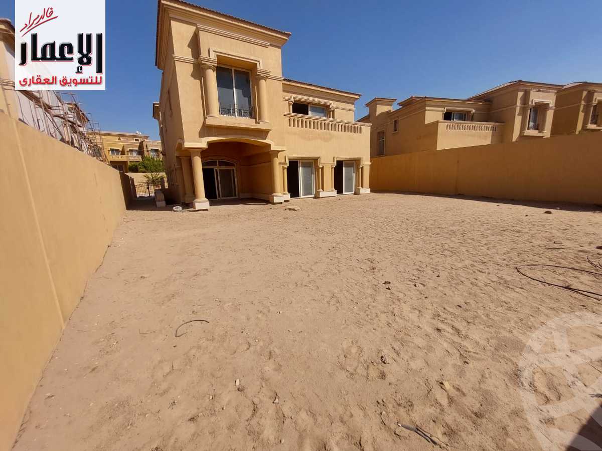 https://aqarmap.com.eg/ar/listing/3956442-for-sale-cairo-el-sheikh-zayed-city-compounds-in-sheikh-zayed-royal-meadows