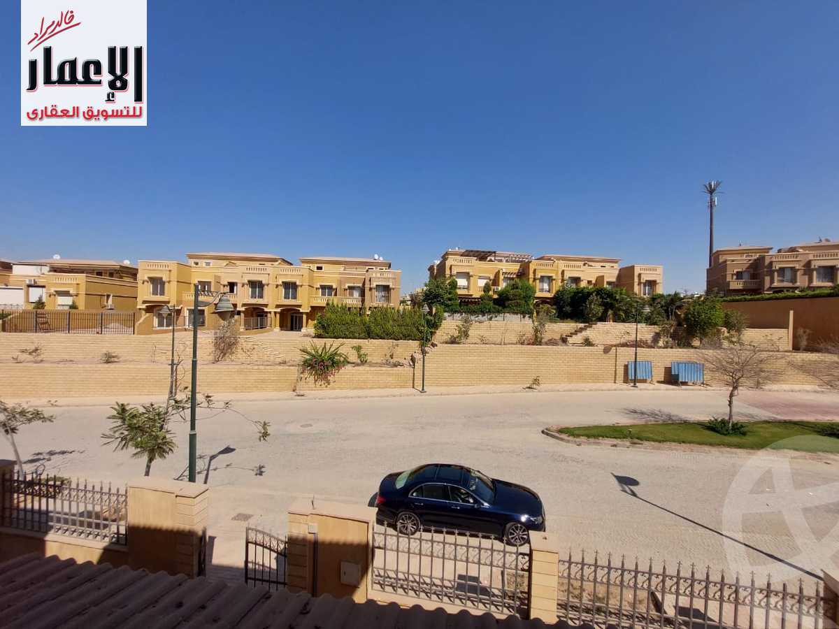 https://aqarmap.com.eg/ar/listing/3956442-for-sale-cairo-el-sheikh-zayed-city-compounds-in-sheikh-zayed-royal-meadows