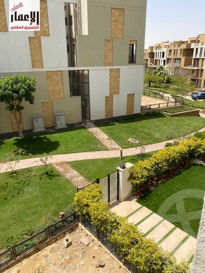https://aqarmap.com.eg/ar/listing/3964097-for-sale-cairo-el-sheikh-zayed-city-compounds-in-sheikh-zayed-beverly-hills
