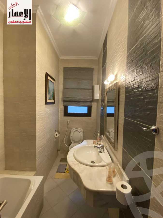 https://aqarmap.com.eg/ar/listing/4070880-for-rent-cairo-el-sheikh-zayed-city-compounds-in-sheikh-zayed-beverly-hills