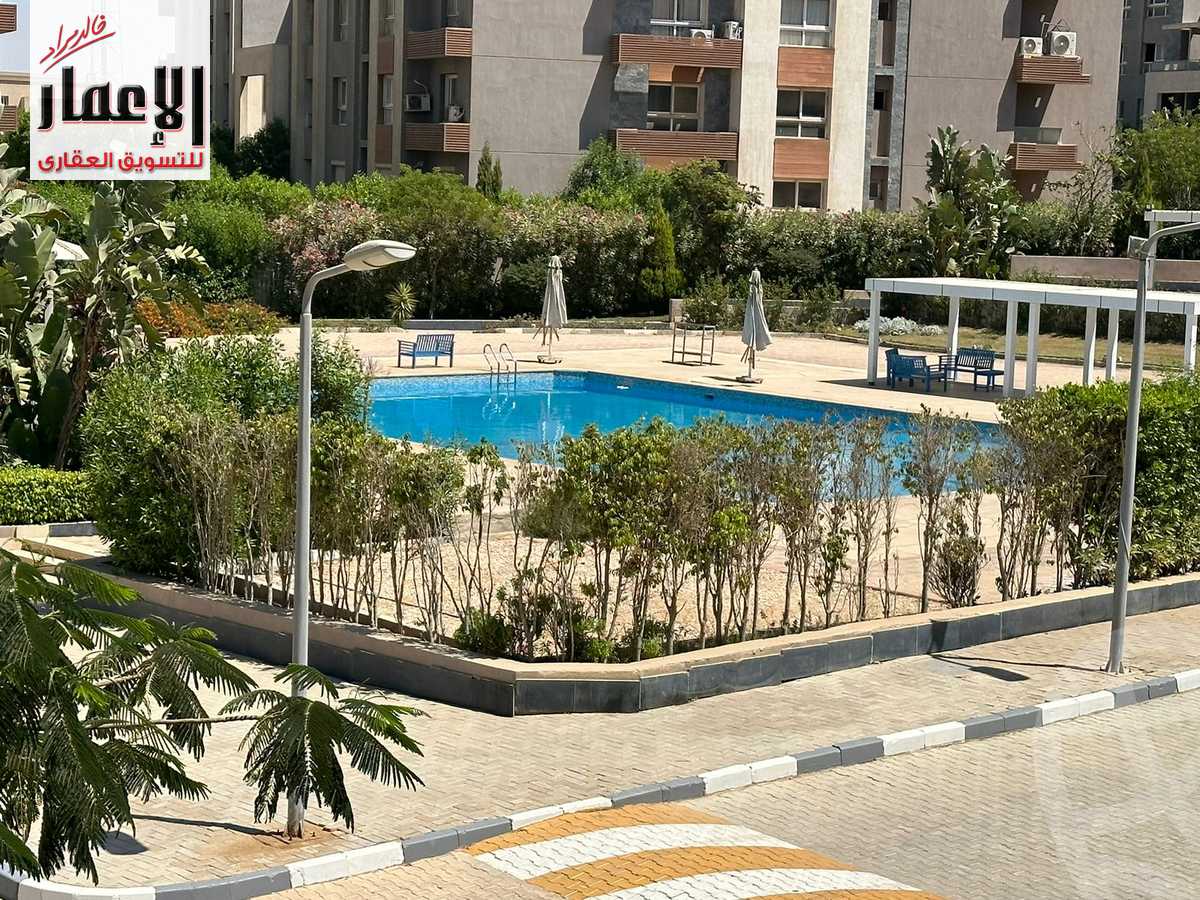 https://aqarmap.com.eg/ar/listing/4168067-for-sale-cairo-el-sheikh-zayed-city-compounds-in-sheikh-zayed-zayed-regency