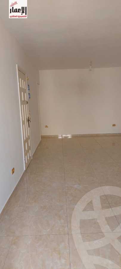 https://aqarmap.com.eg/ar/listing/4202543-for-sale-cairo-6th-of-october-el-ahyaa-neighborhood-4th-school-st