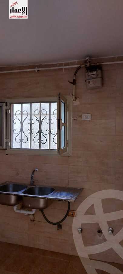 https://aqarmap.com.eg/ar/listing/4202543-for-sale-cairo-6th-of-october-el-ahyaa-neighborhood-4th-school-st