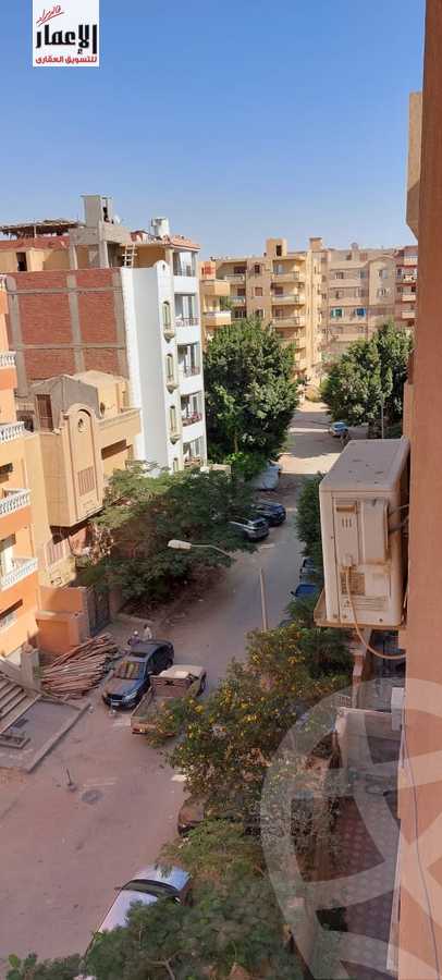 https://aqarmap.com.eg/ar/listing/4202543-for-sale-cairo-6th-of-october-el-ahyaa-neighborhood-4th-school-st