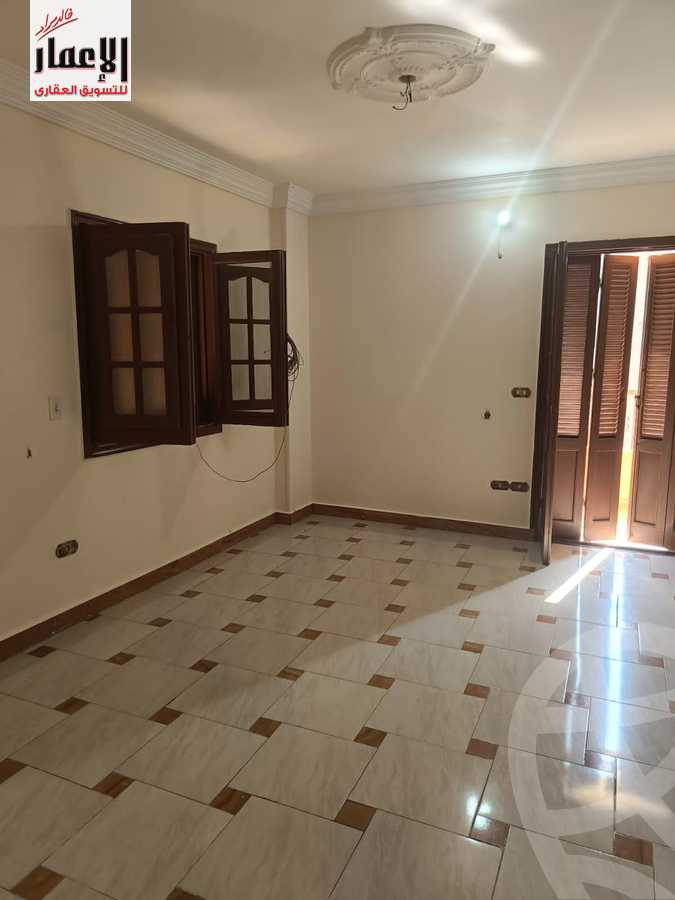 https://aqarmap.com.eg/en/listing/4344885-for-rent-cairo-el-sheikh-zayed-city-el-hay-el-hady-ashaer-area-2-street-10