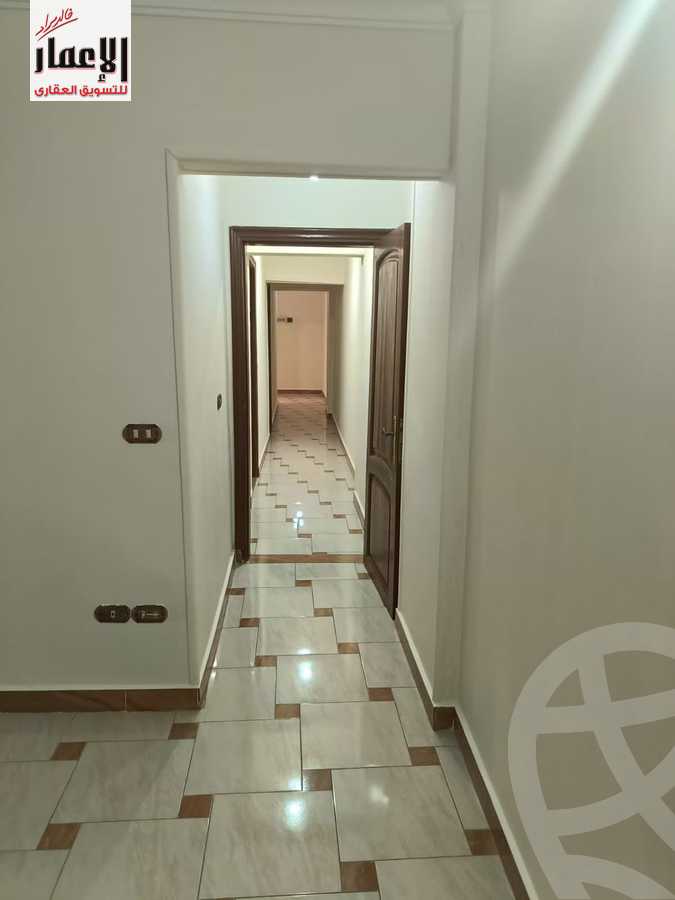 https://aqarmap.com.eg/en/listing/4344885-for-rent-cairo-el-sheikh-zayed-city-el-hay-el-hady-ashaer-area-2-street-10