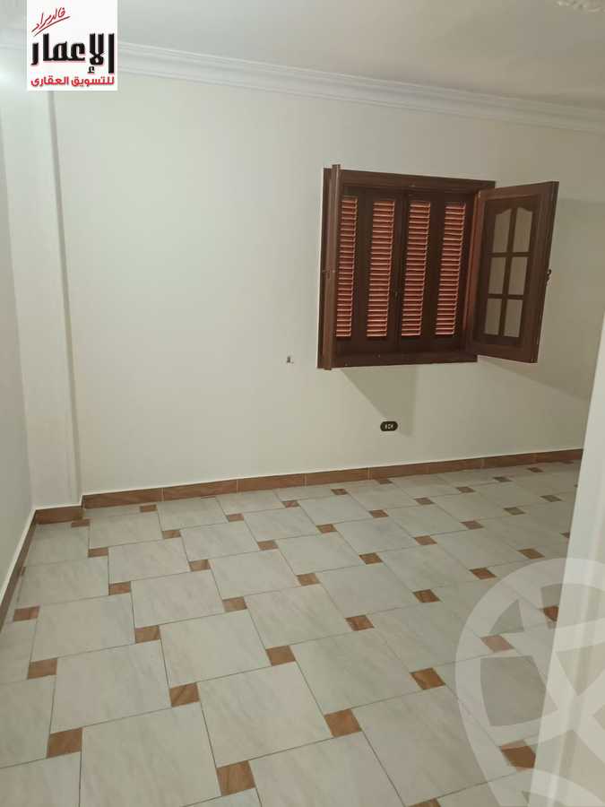 https://aqarmap.com.eg/en/listing/4344964-for-rent-cairo-el-sheikh-zayed-city-el-hay-el-hady-ashaer-area-2-street-10