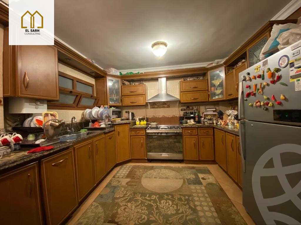 https://aqarmap.com.eg/en/listing/4196776-for-sale-cairo-new-cairo-lrhb-city-phase-1-ahmed-rami-st