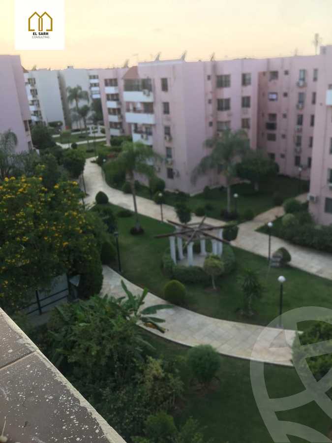 https://aqarmap.com.eg/en/listing/4196776-for-sale-cairo-new-cairo-lrhb-city-phase-1-ahmed-rami-st