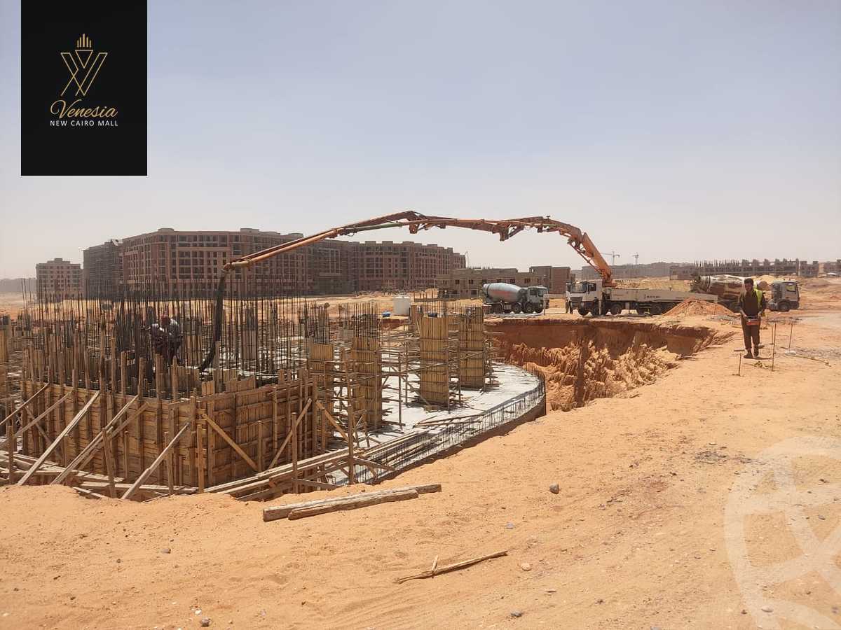 https://aqarmap.com.eg/en/listing/4356525-for-sale-cairo-new-capital-r7-venesia-mall