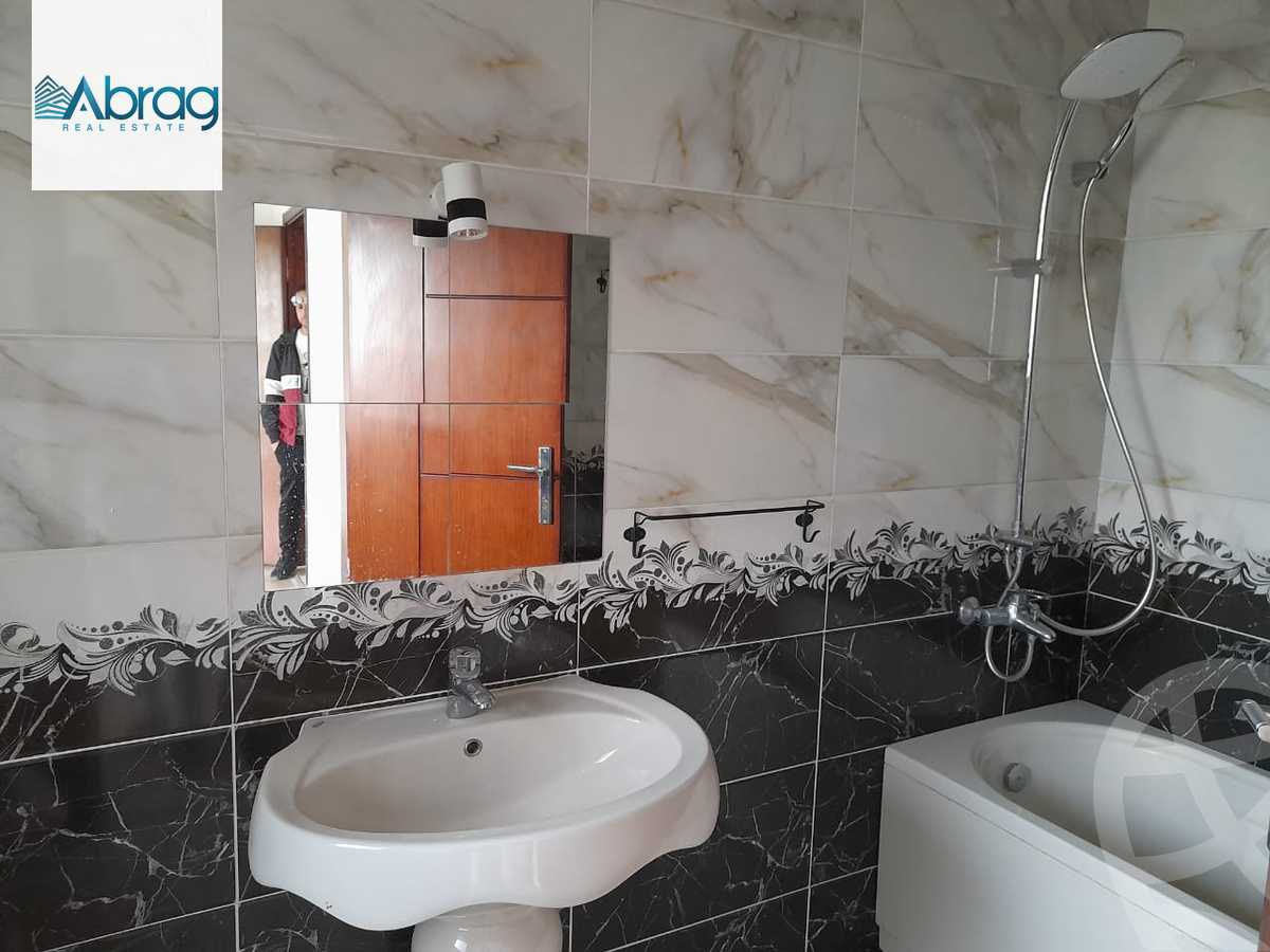 https://aqarmap.com.eg/ar/listing/3862549-for-sale-cairo-el-sheikh-zayed-city-compounds-in-sheikh-zayed-casa