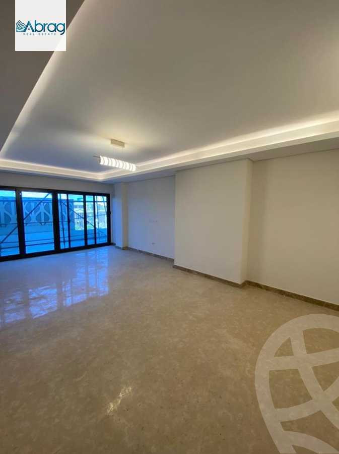 https://aqarmap.com.eg/ar/listing/4046363-for-sale-cairo-el-sheikh-zayed-city-compounds-brj-zyd-wr-llttwyr