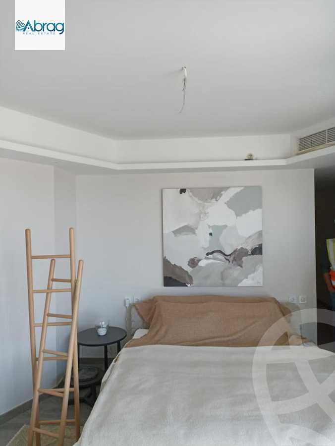 https://aqarmap.com.eg/ar/listing/4046363-for-sale-cairo-el-sheikh-zayed-city-compounds-brj-zyd-wr-llttwyr