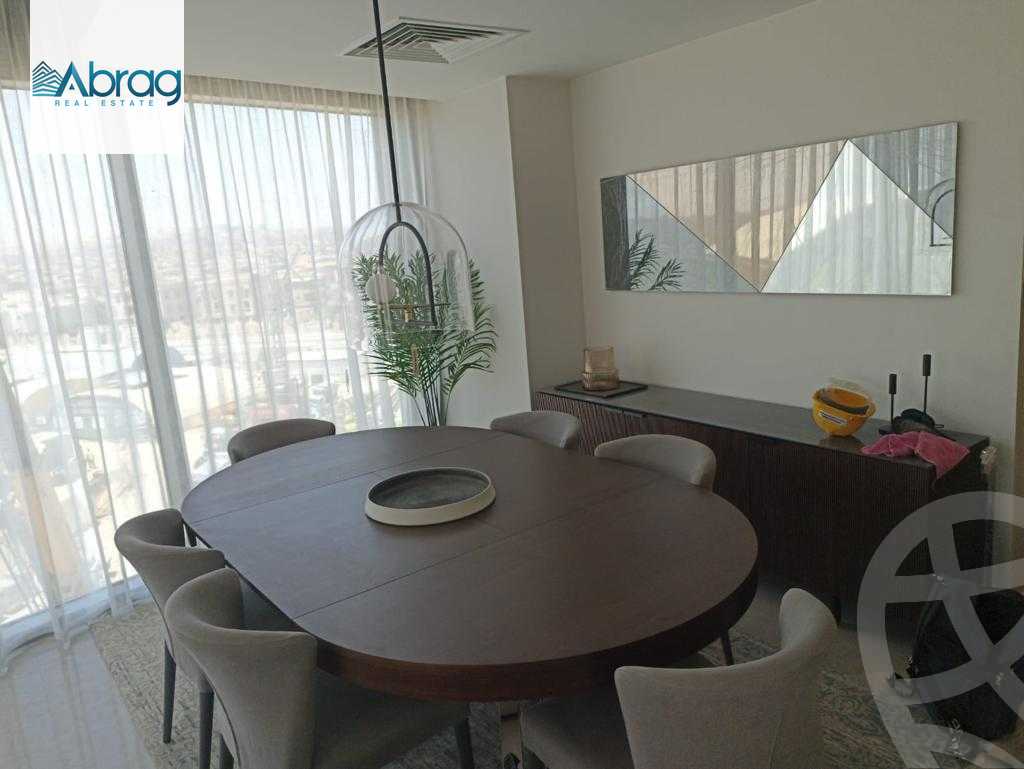 https://aqarmap.com.eg/ar/listing/4046363-for-sale-cairo-el-sheikh-zayed-city-compounds-brj-zyd-wr-llttwyr