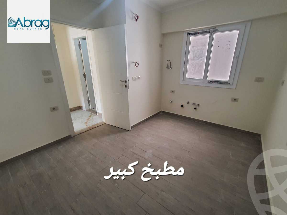 https://aqarmap.com.eg/ar/listing/4116958-for-rent-cairo-el-sheikh-zayed-city-compounds-in-sheikh-zayed-zayed-regency