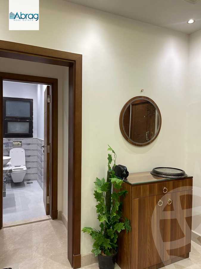 https://aqarmap.com.eg/ar/listing/4118367-for-rent-cairo-el-sheikh-zayed-city-compounds-in-sheikh-zayed-beverly-hills