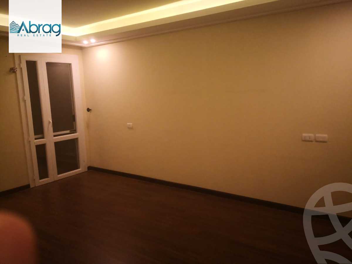 https://aqarmap.com.eg/ar/listing/4126675-for-sale-cairo-el-sheikh-zayed-city-compounds-in-sheikh-zayed-zayed-dunes