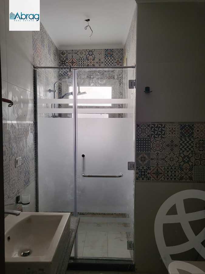https://aqarmap.com.eg/ar/listing/4138678-for-rent-mountain-view-lakeside