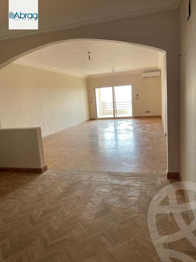 https://aqarmap.com.eg/en/listing/4168031-for-sale-cairo-el-sheikh-zayed-city-compounds-in-sheikh-zayed-zayed-2000