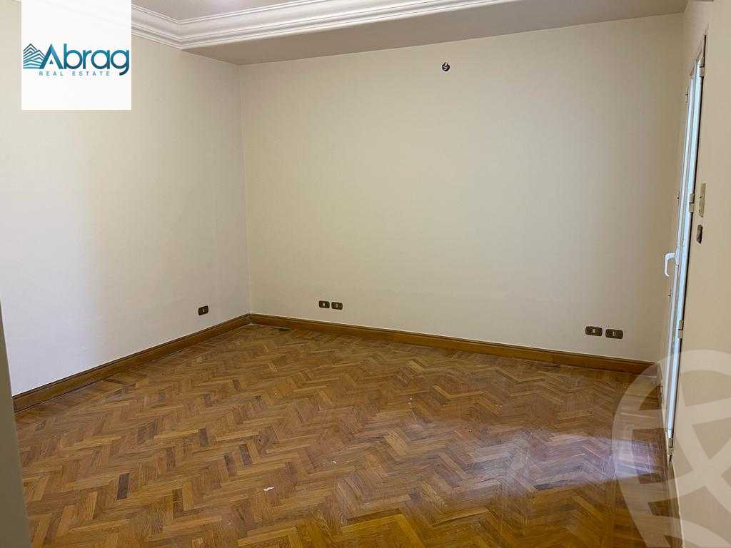 https://aqarmap.com.eg/en/listing/4168031-for-sale-cairo-el-sheikh-zayed-city-compounds-in-sheikh-zayed-zayed-2000