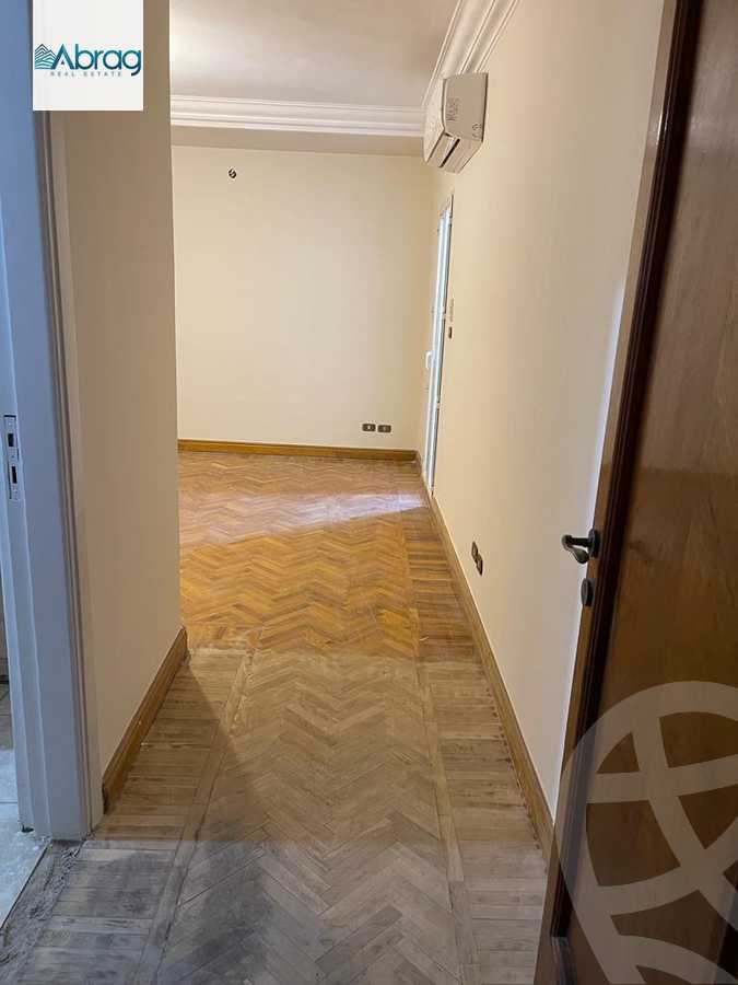 https://aqarmap.com.eg/en/listing/4168031-for-sale-cairo-el-sheikh-zayed-city-compounds-in-sheikh-zayed-zayed-2000