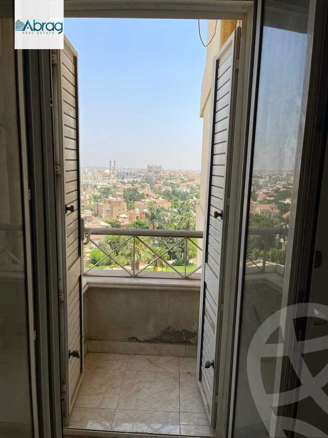 https://aqarmap.com.eg/ar/listing/4208097-for-sale-cairo-el-sheikh-zayed-city-compounds-in-sheikh-zayed-zayed-2000