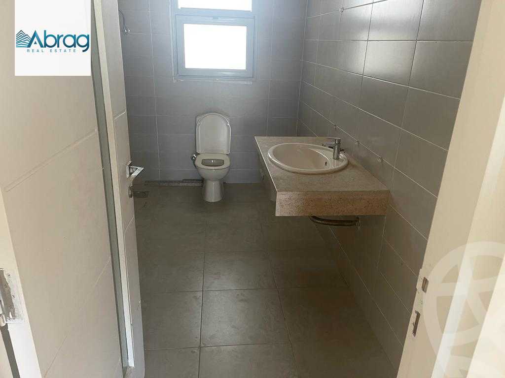 https://aqarmap.com.eg/en/listing/4222495-for-rent-cairo-6th-of-october-compound-palm-parks