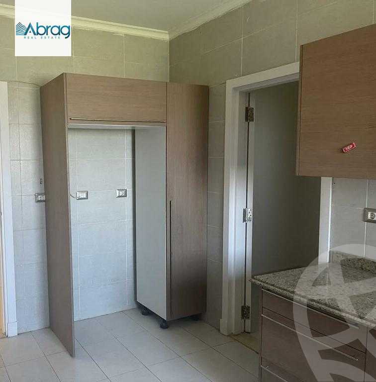 https://aqarmap.com.eg/en/listing/4222495-for-rent-cairo-6th-of-october-compound-palm-parks