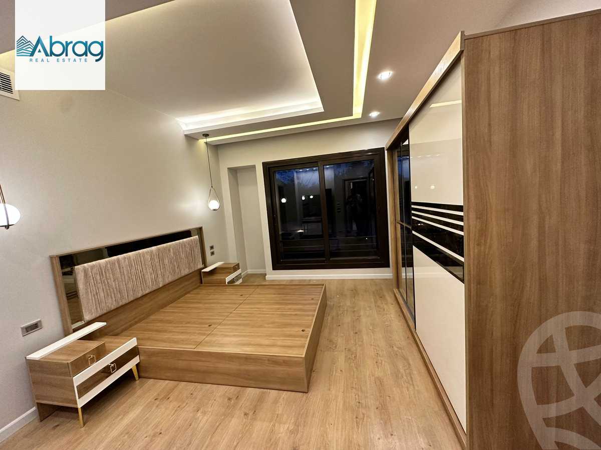 https://aqarmap.com.eg/en/listing/4276310-for-sale-cairo-el-sheikh-zayed-city-compounds-in-sheikh-zayed-casa