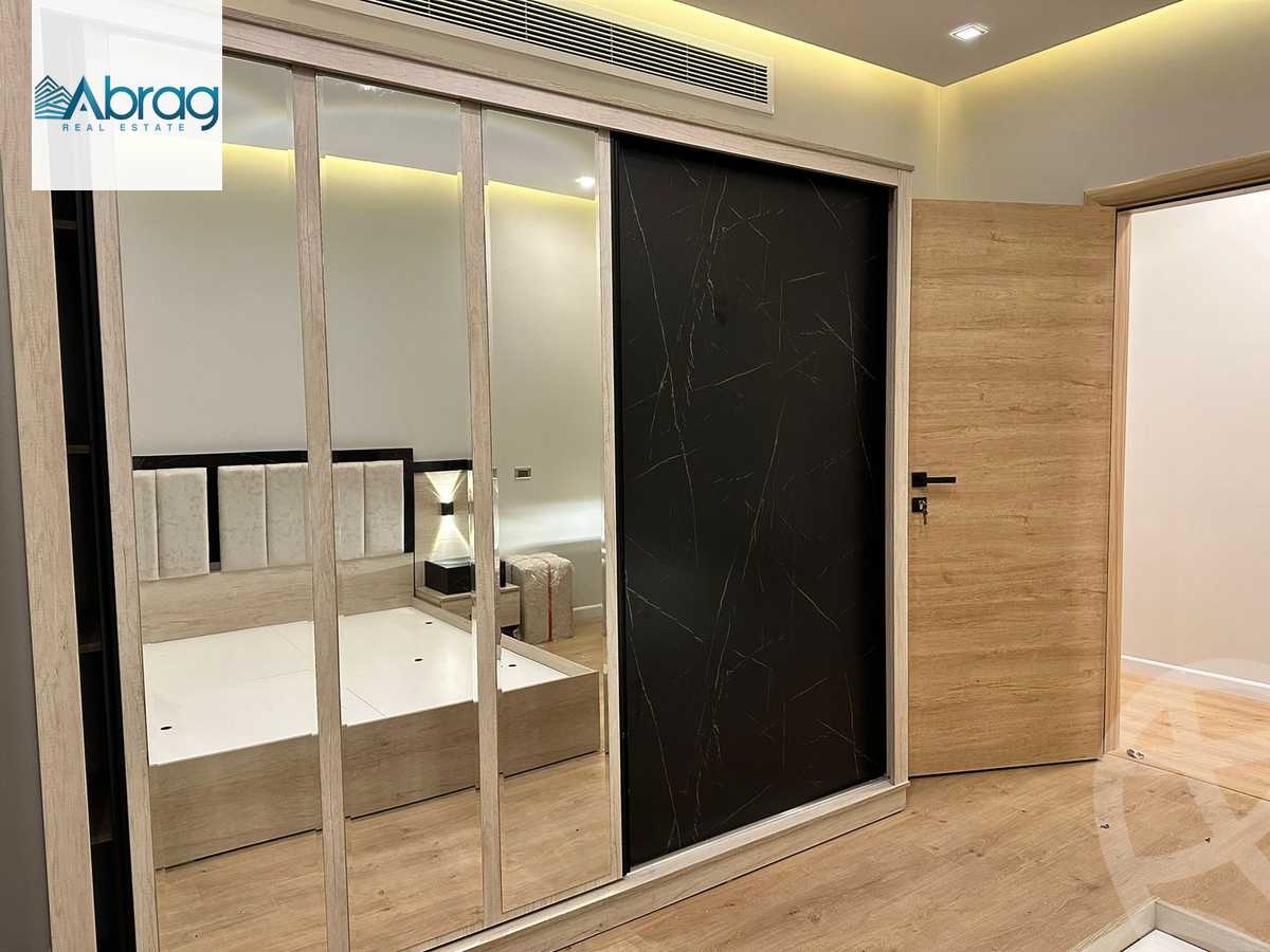 https://aqarmap.com.eg/en/listing/4276310-for-sale-cairo-el-sheikh-zayed-city-compounds-in-sheikh-zayed-casa