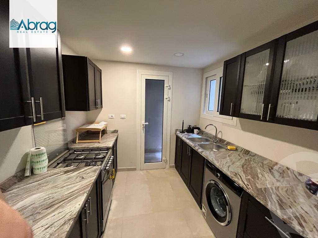 https://aqarmap.com.eg/ar/listing/4293466-for-sale-cairo-6th-of-october-compound-pyramid-hills