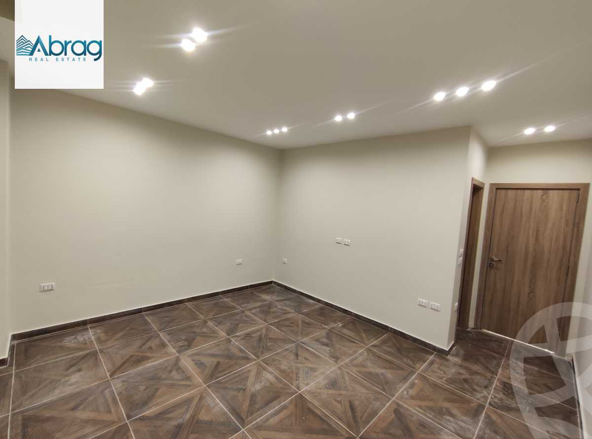 https://aqarmap.com.eg/en/listing/4345406-for-sale-cairo-el-sheikh-zayed-city-el-hay-eltaseaa-area-1-el-bostan-st