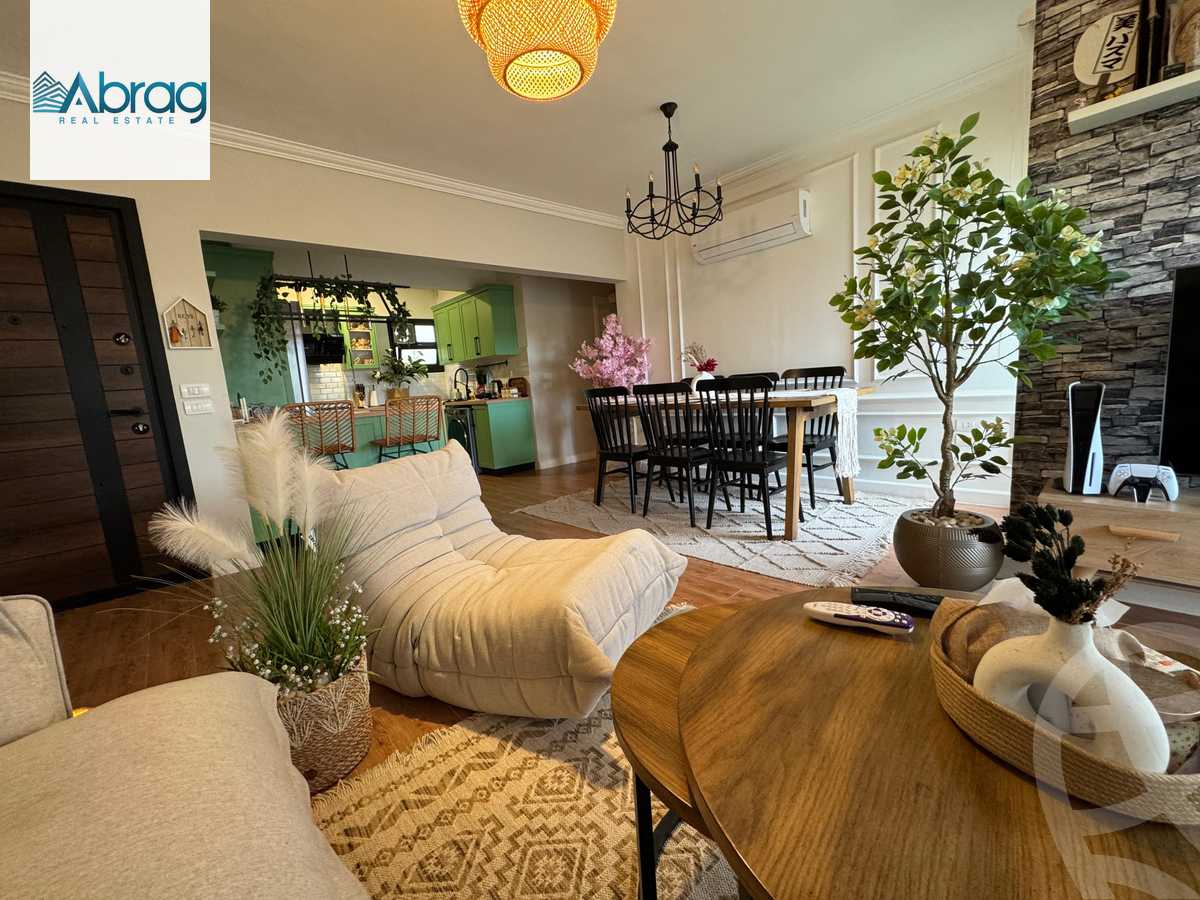 https://aqarmap.com.eg/en/listing/5255776-for-sale-cairo-el-sheikh-zayed-city-compounds-hadayek-el-mohandiseen