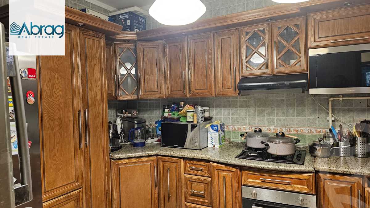 https://aqarmap.com.eg/en/listing/5259131-for-sale-cairo-el-sheikh-zayed-city-compounds-zayed-2000
